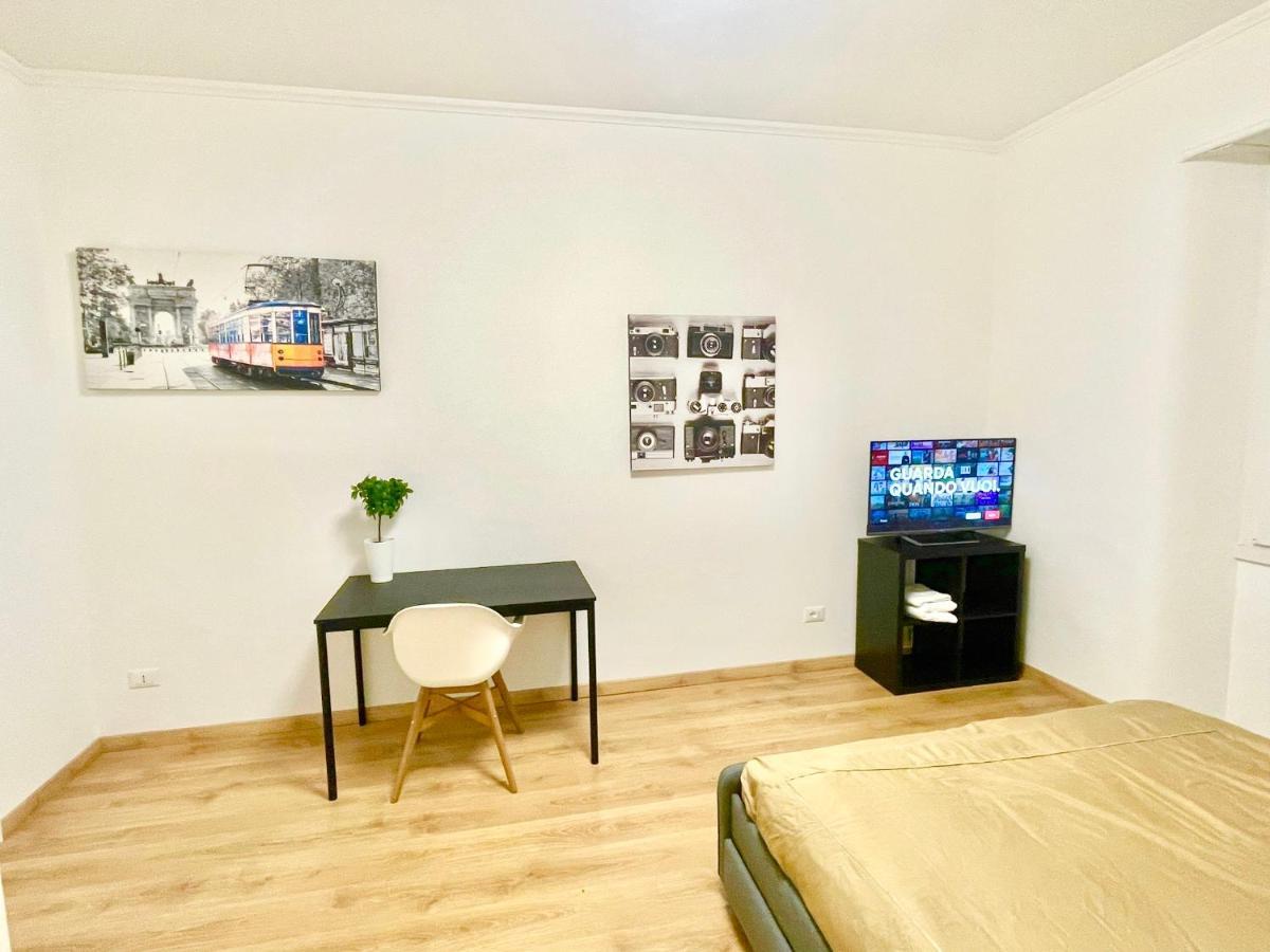 Camera Con Bagno Privato - Zona Bocconi 밀라노 외부 사진